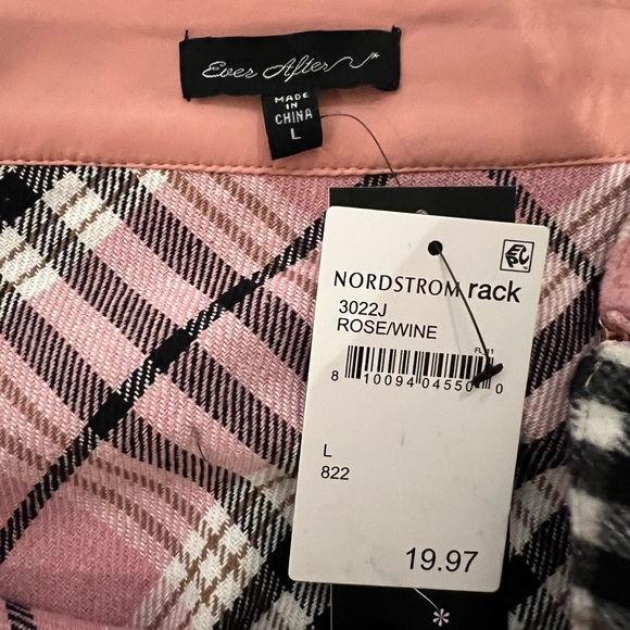 Plaid pink skirt - Picture 3 of 3